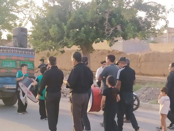 حرکت نمادین کاروان حسینی به‌مناسبت شهادت حضرت رقیه(س) در روستای قوژد