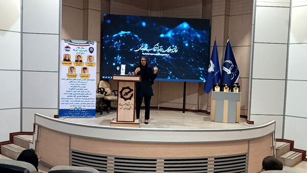 همایش «مسیر طلایی» برای ترسیم افق جهانی دانش‌آموزان در مشهد