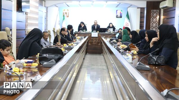 تجلیل از برگزیدگان جشنواره‌های «بهار جانان» و «خانواده، امید فردا» در استان لرستان