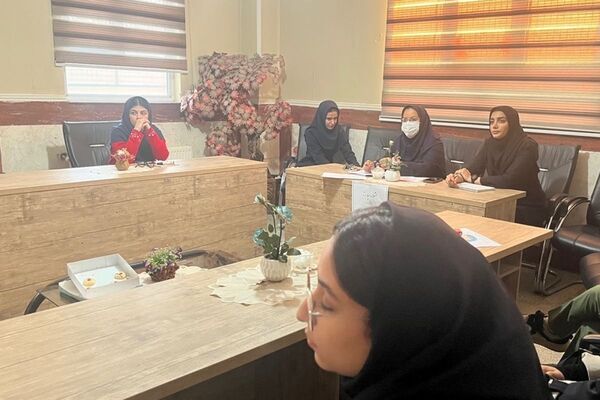 همیار معلم، یاری دهنده دبیر در جریان یادگیری و پیگیری کننده جریان آموزش