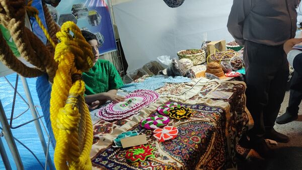 پاییز حاجی آباد با رنگ مهرگان به اوج رسید