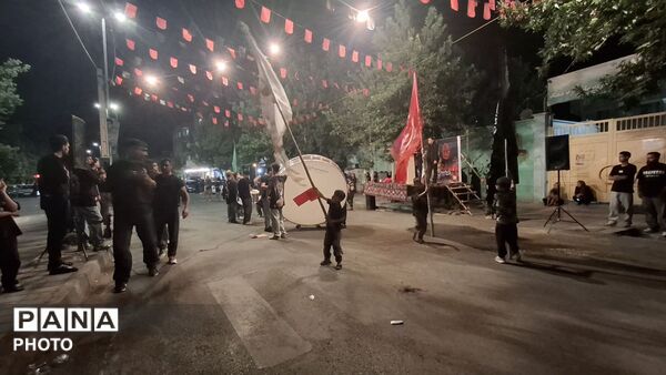 مراسم عزاداری شب عاشورا در هیئت جوانان حضرت ابوالفضل(ع) نظرآباد