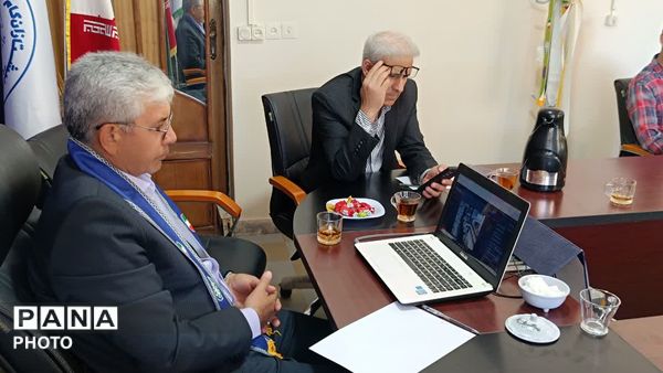 نشست مجازی کارکنان در سالروز تاسیس سازمان دانش آموزی 