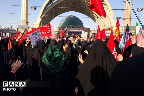 تهران، میعادگاه وداع یک ملت با پدر امت