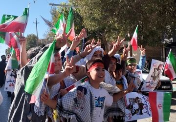 برگزاری راهپیمایی یوم‌الله ۱۳ آبان در کرمانشاه