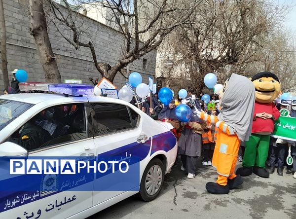 برگزاری طرح ایمنی  و سلامت با پویش نه به تصادف در مدرسه دختران شاخص 