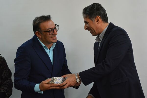 مدرسه حکمت میزبان هفته کتابخوانی