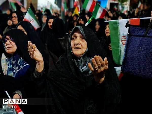 نبض گلوگاه، کوبنده برای وطن 