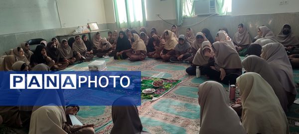 برگزاری مراسم سه‌شنبه‌های مهدوی در مدرسه فروغ رضوان