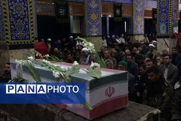 بزرگداشت شهدای مدافع وطن در یزد