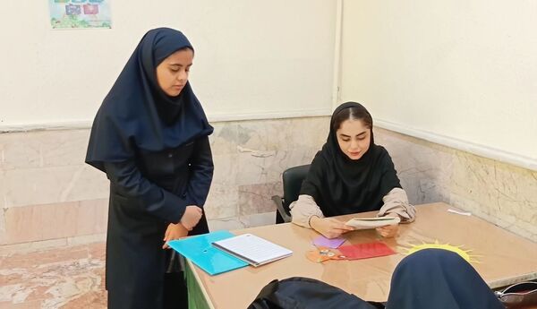 مشارکت دانش آموزان در اداره مدرسه با اجرای طرح مدام
