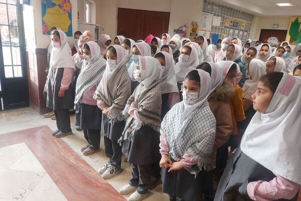 فیروزکوه میزبان طرح «لاله‌های روشن» کاشت نمادین گل به یاد شهدا