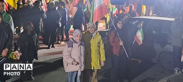 طنین روشنِ بیداری، همدلی و سربلندی ملت ایران در راهپیمایی‌های شبانه