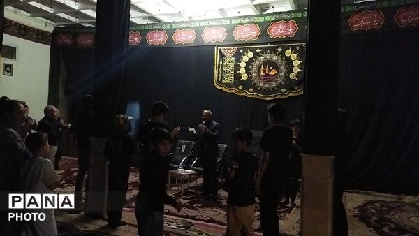 مراسم شب عاشورا در مسجد و هیئت اعظم ولی عصر نیشابور 