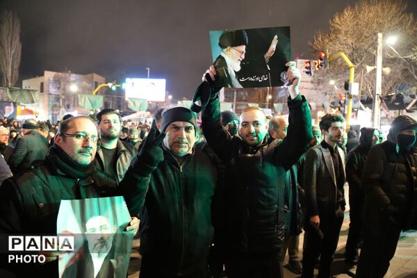 بیعت فرهنگیان اردبیلی با رهبر معظم انقلاب حضرت  آیت الله سید مجتبی خامنه‌ای