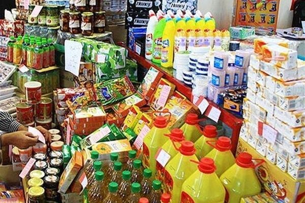 توزیع گسترده کالاهای اساسی در استان های مسافرپذیر