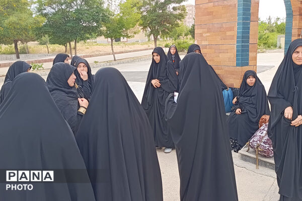 اعزام دانش‌آموزان و دانشجویان بجنوردی به مشهد برای حضور در آیین تشییع پیکر رهبر شهید
