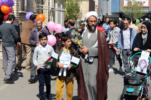 جلوه هایی شکوهمند از راهپیمایی روز جهانی قدس در قم