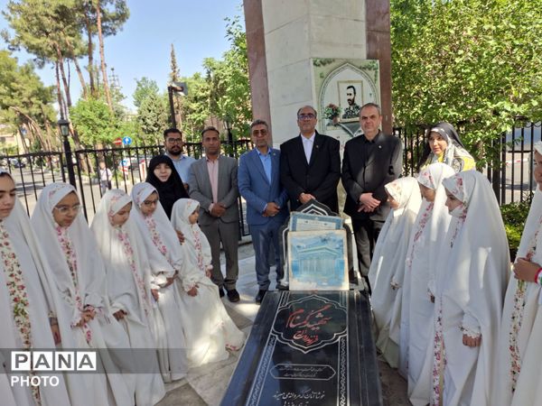 طنین اندازی سرود دختران میقات در مقتل شهید آرمان علی وردی
