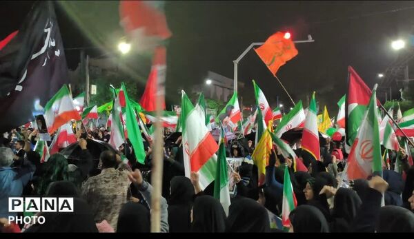شب سی و دوم خروش، رستاخیزی از ایمان
