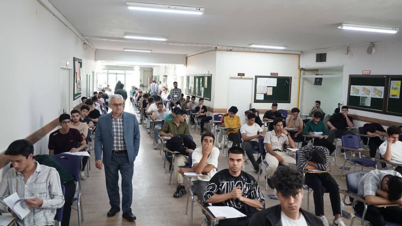 آزمون های کاردانی به کارشناسی ناپیوسته و کاردانی  در دانشگاه فردوسی مشهد