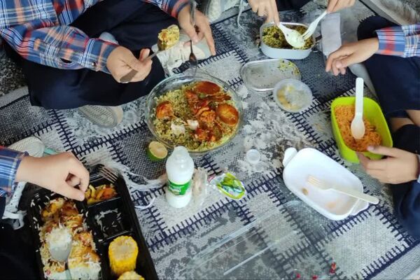  ناهار وحدت موج همدلی و صمیمیت