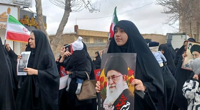 نبض اقتدار انقلاب؛ از سوگ اربعین تا بیعت تاریخ‌ساز