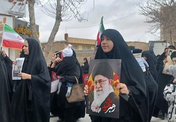 نبض اقتدار انقلاب؛ از سوگ اربعین تا بیعت تاریخ‌ساز