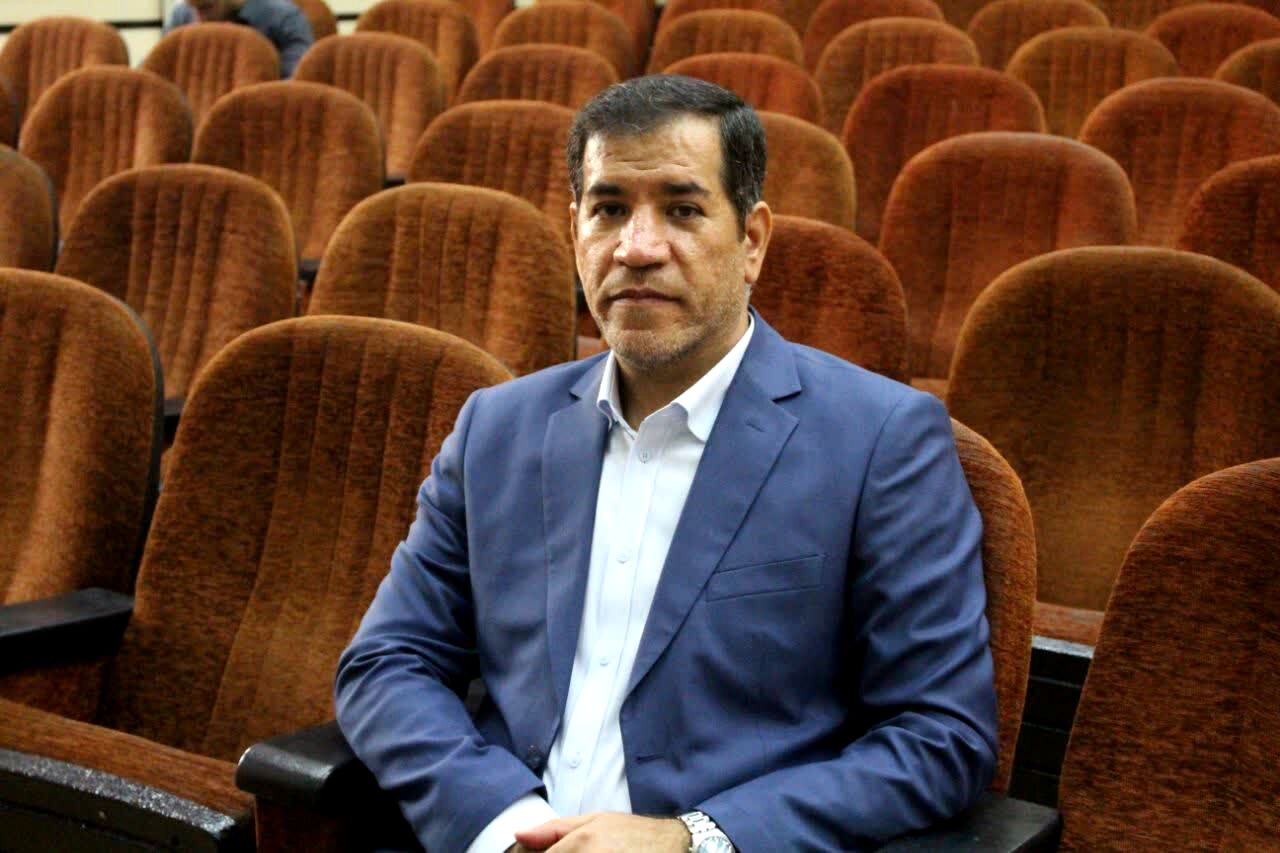 والدین به استعداد واقعی فرزندان برای انتخاب مسیر تحصیلی مناسب توجه کنند