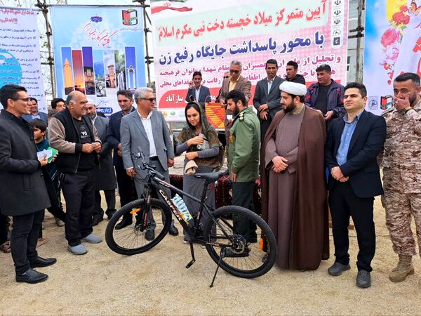 جشن باشکوه روز مادر در گلستان