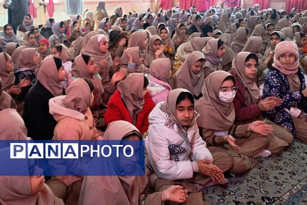 مدرسه شهید عباس بابایی  غرق در شادی شعبان