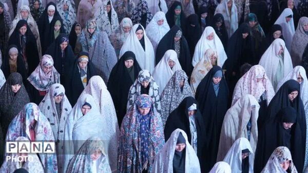 آیین عبادی سیاسی نماز جمعه شهرستان فردیس در مصلی امام خمینی (ره)
