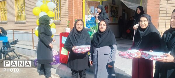 جشن ستارگان در دبیرستان نیایش شهرستان باخرز