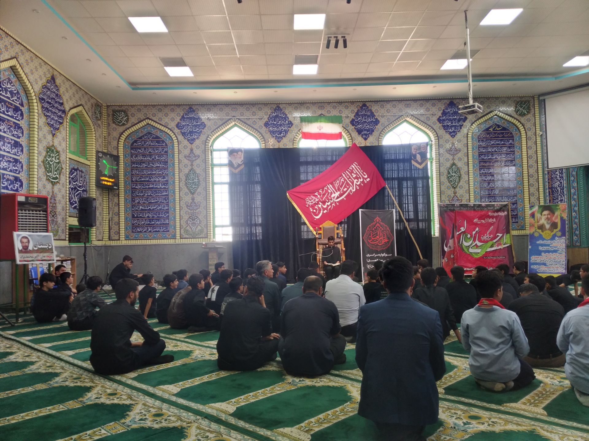 همراهی پیشتازان پسر بردسکن در مراسم «احلی من العسل»