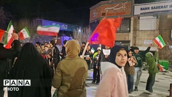 حضور گسترده مردم نیشابور برای بیعت با سید مجتبی حسینی خامنه ای 