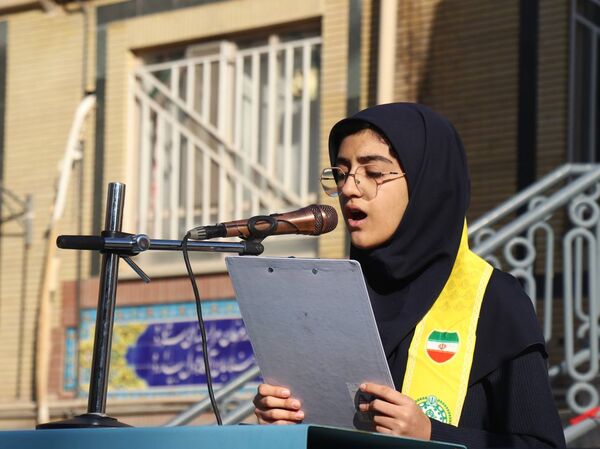 برگزاری یادواره وطن یار همزمان با نواخته شدن زنگ استکبارستیزی 