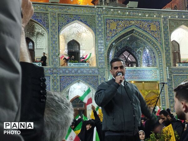 از جنگ تا اجتماع عظیم محکومیت جنایت کاران در حرم مطهر رضوی 