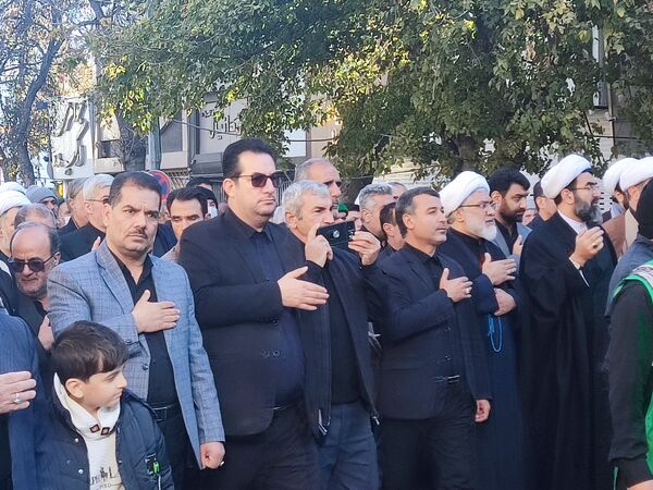 استقبال پرشور مردم بجنورد از پیکر شهیدان گمنام