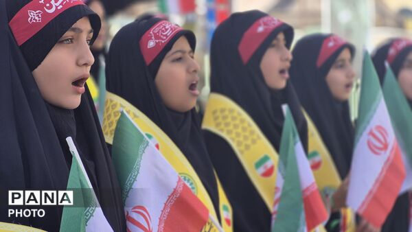 چهل روز بغض بر روی نیمکت‌های خالی