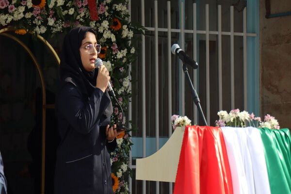 صبح مهر با کیف‌های رنگی و رؤیاهای روشن؛ مدرسه دوباره جان گرفت
