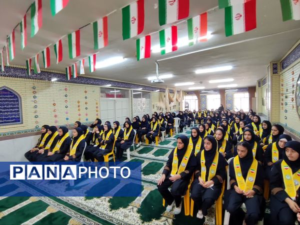  آیین باشکوه زنگ انقلاب در دبیرستان شهید بهشتی