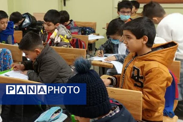 کارگاه ‌های استعداد‌یابی در پژوهش سرای دانش آموزی بصیرت یک ناحیه دو شهرری 