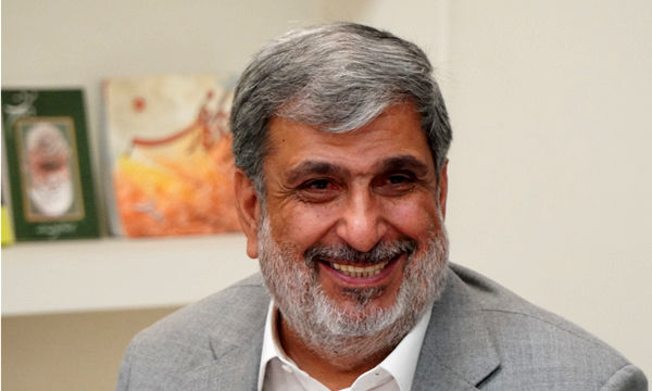 خیرین تمام‌قد و تا پای جان در خدمت مدرسه‌سازی هستند 