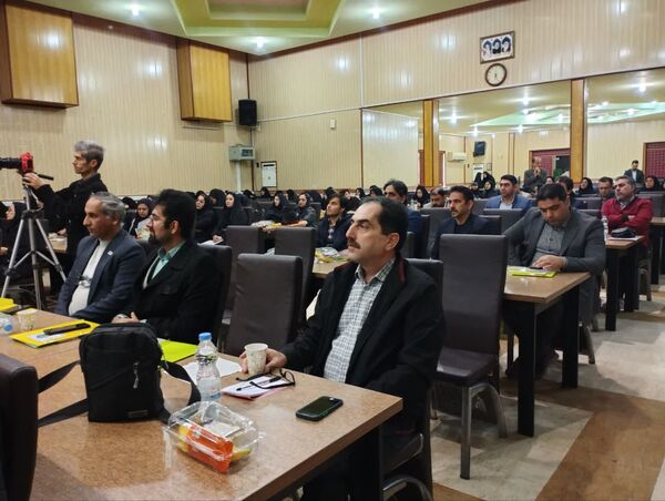  گردهمایی مدیران مدارس مجری یاریگران زندگی در مازندران