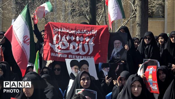 تجمع و خونخواهی فرهنگیان در شهرکرد 