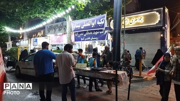 موکب مردمی شهید مصطفی صدر زاده در هشتاد و پنجمین شب از اجتماعات مردمی 