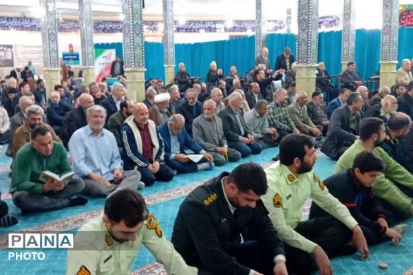 نماز جمعه‌ای با عطر ماه رمضان در شهرستان فیروزکوه