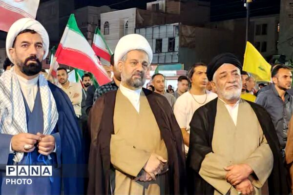 مردم شهرستان رباط‌کریم همچنان در میدان دفاع ملی