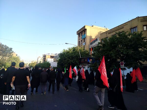 ثبت تاریخی‌ترین وداع در قلب جهان