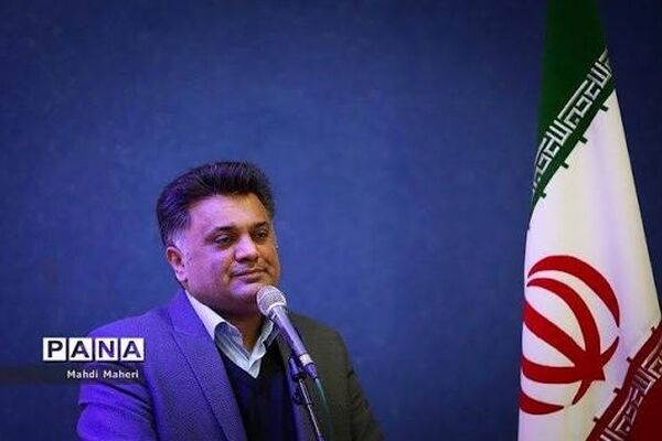 کارت نشاط؛ ابزاری هوشمند برای حمایت از دانش‌آموزان مستعد مناطق کم‌برخوردار/ پوشش ۲ میلیون دانش‌آموز تا مهر ۱۴۰۶